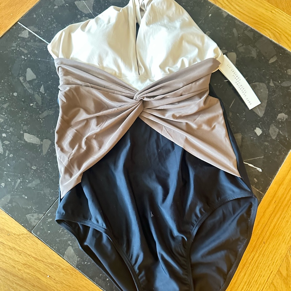 NWT women’s one piece in coffee/cream & Black
